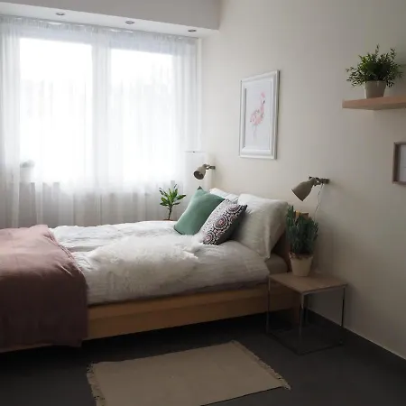 Lejlighed Cozy With Natural Vibe 10' From Center